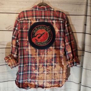 Nashville TN Guitar Distressed Plaid Button-down Shirt Music City USA